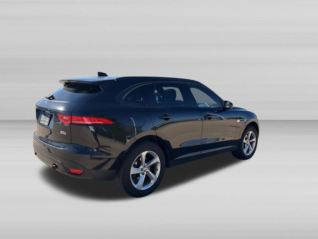 Used 2018 Jaguar F-PACE Premium AWD/4WD image 3