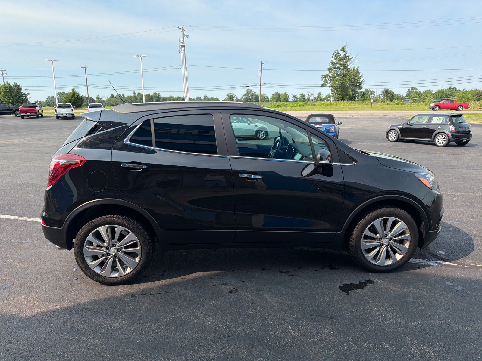 Used 2019 Buick Encore Preferred FWD image 5