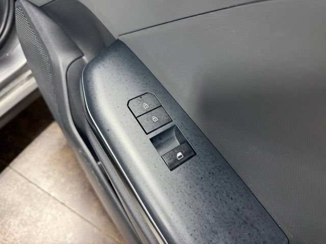 Used 2025 Kia K4 FWD image 24