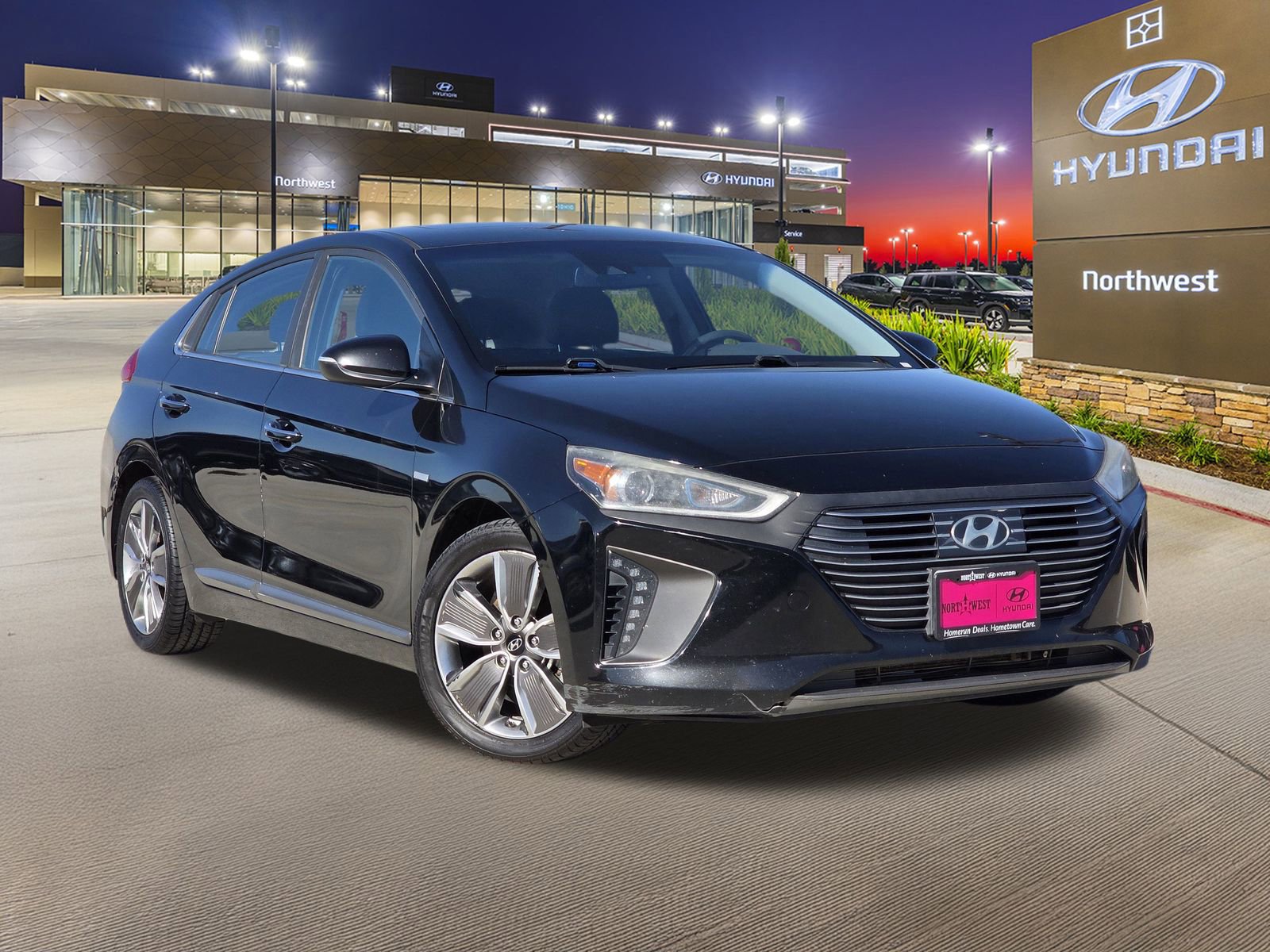 Used 2019 Hyundai Ioniq Limited image 3
