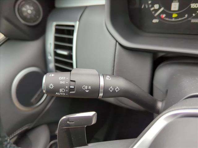 New 2024 Land Rover Discovery Dynamic SE image 25