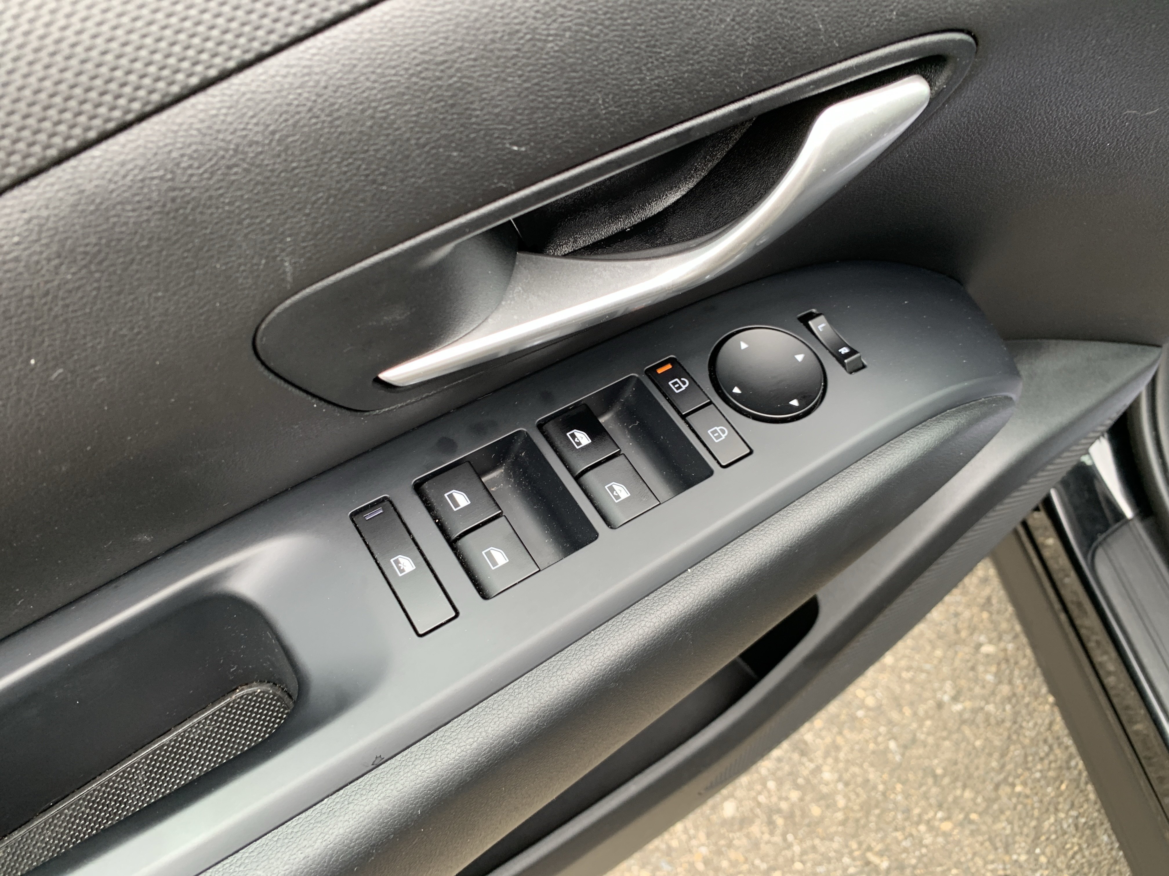 Used 2025 Hyundai Tucson SEL FWD image 12