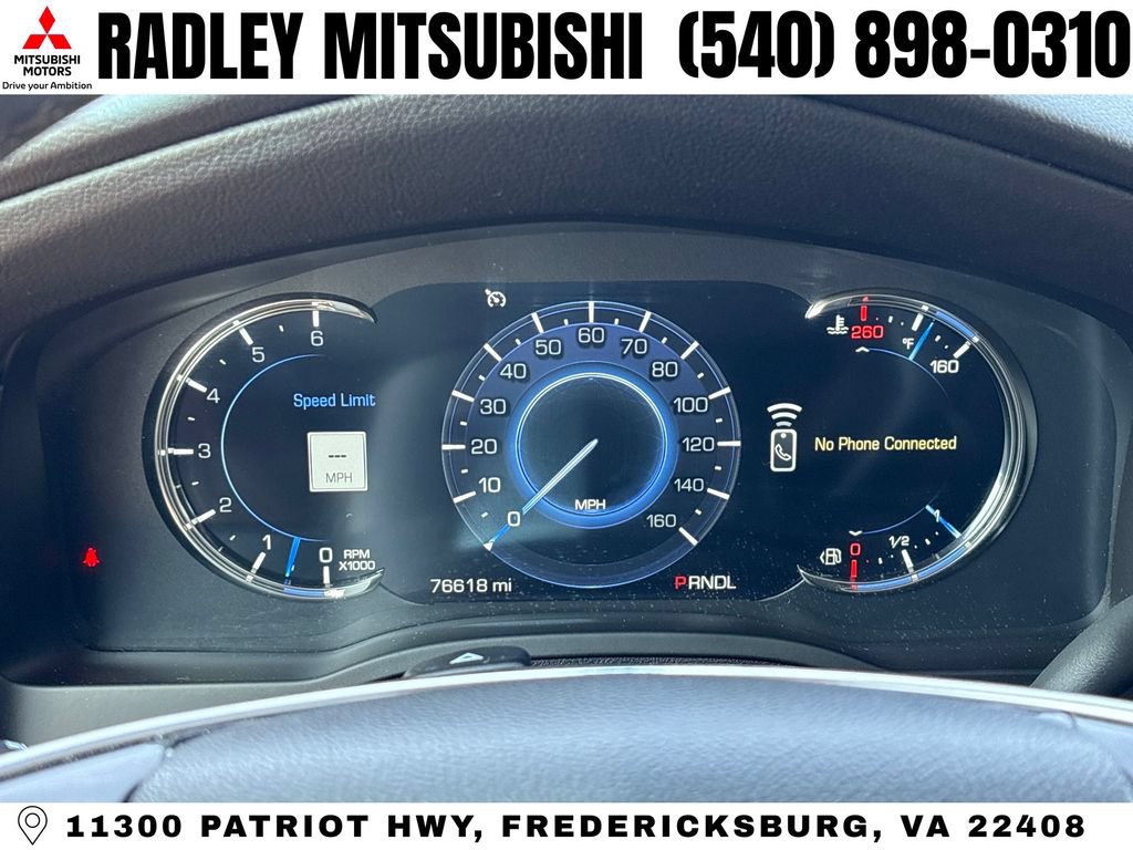 Used 2017 Cadillac Escalade ESV Luxury AWD/4WD image 7