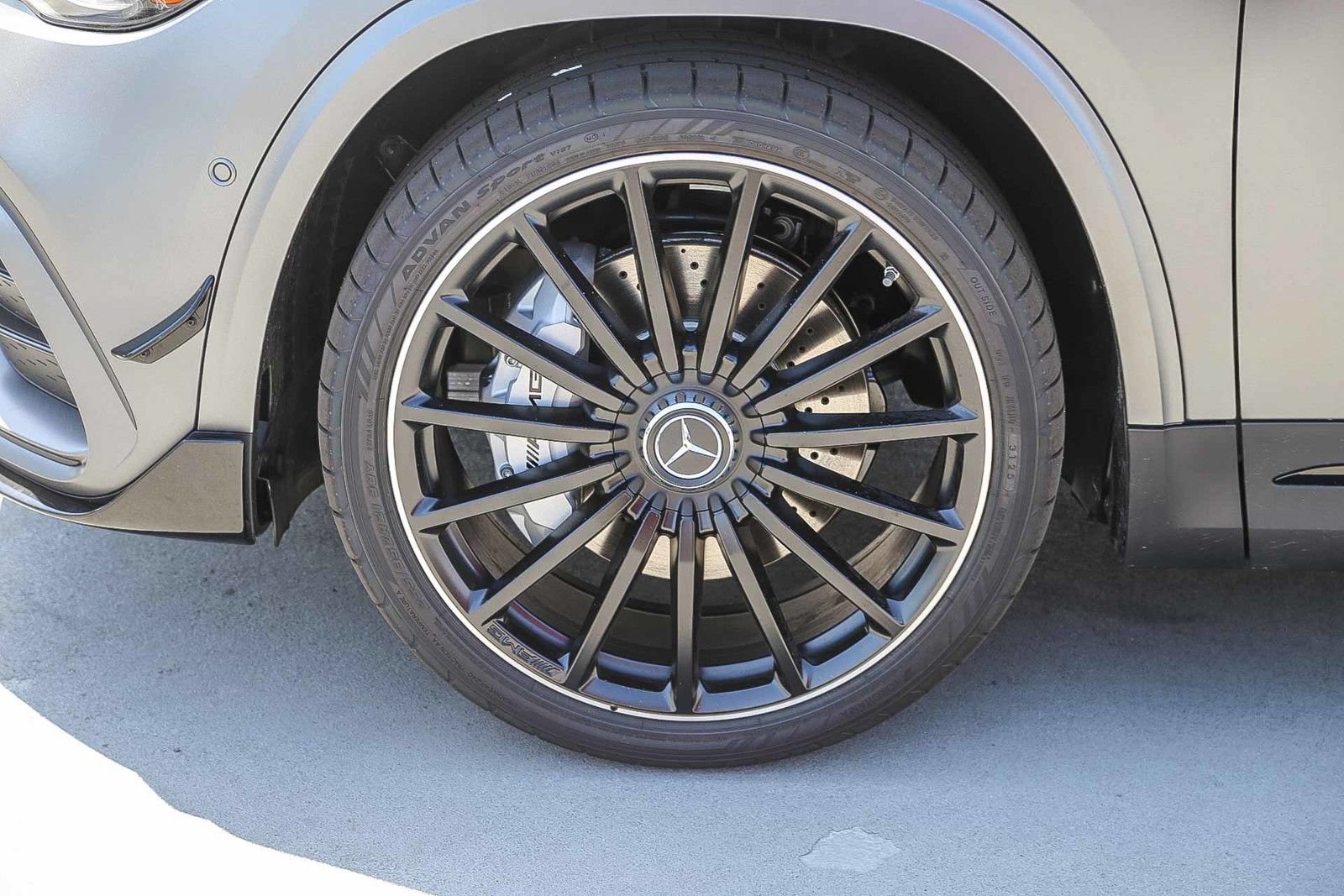 New 2026 Mercedes-Benz GLA 35 AMG 4MATIC image 9