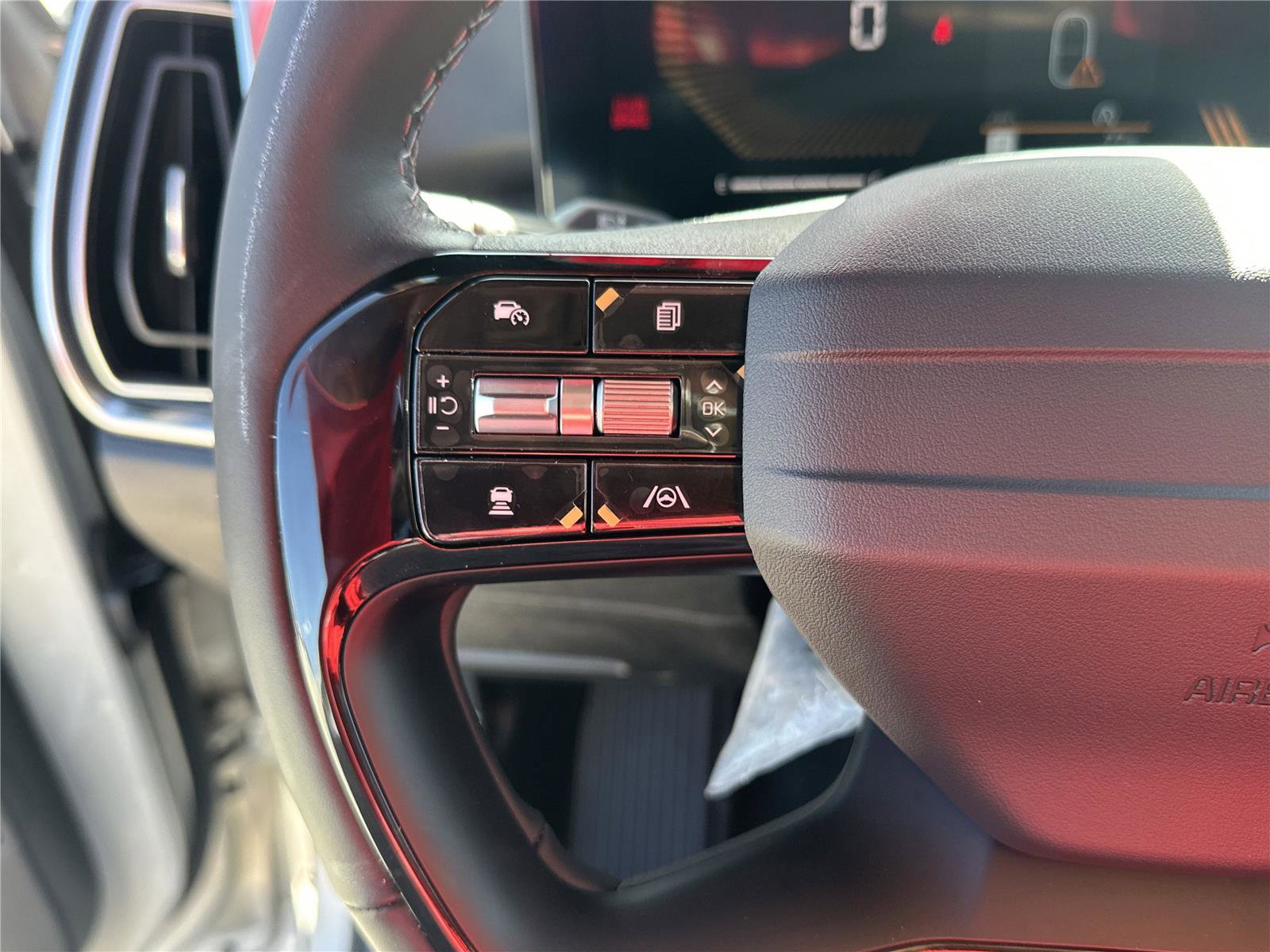 New 2026 Kia Sorento S image 11