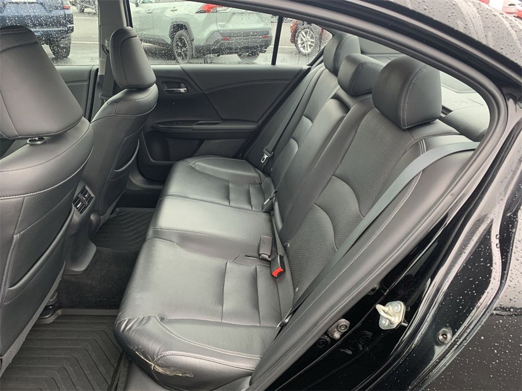 Used 2015 Honda Accord EX-L image 21