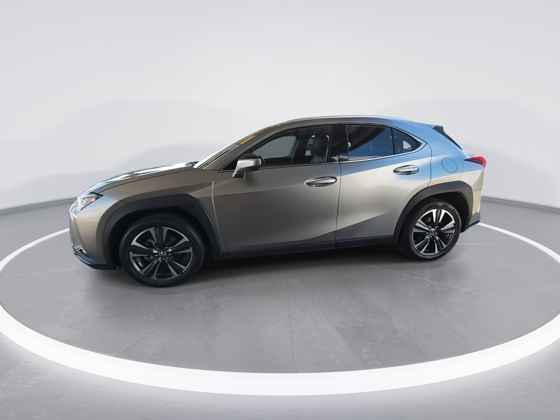Used 2019 Lexus UX 200 w/ Accessory Package FWD image 9
