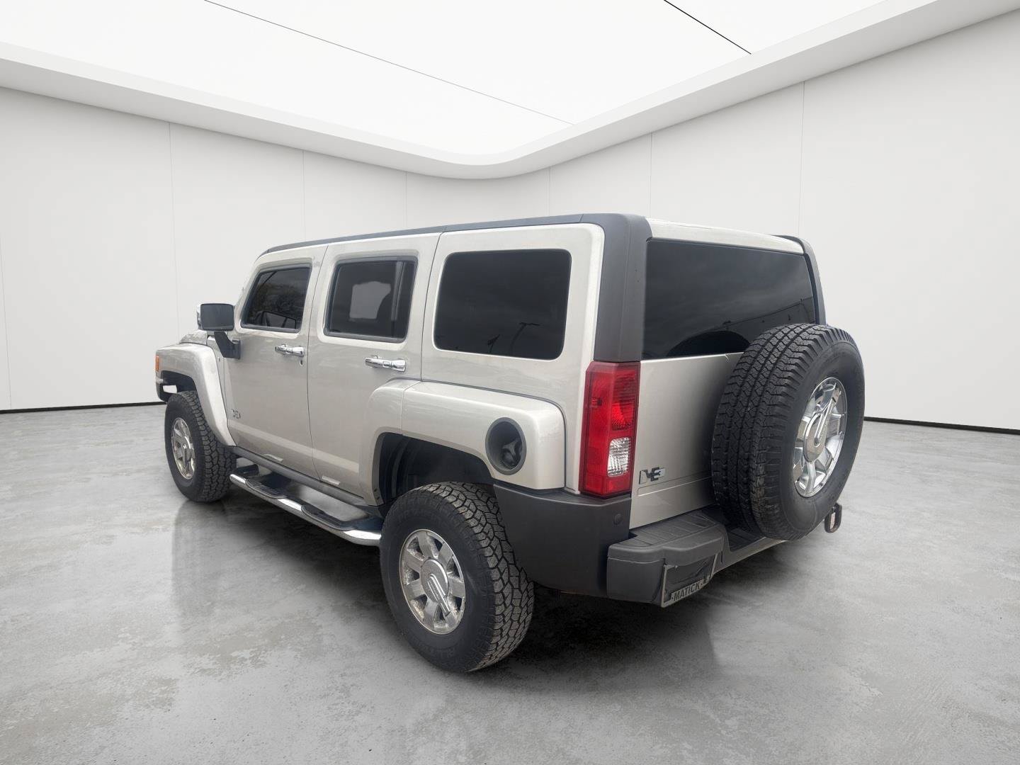 Used 2008 HUMMER H3 Luxury AWD/4WD image 6