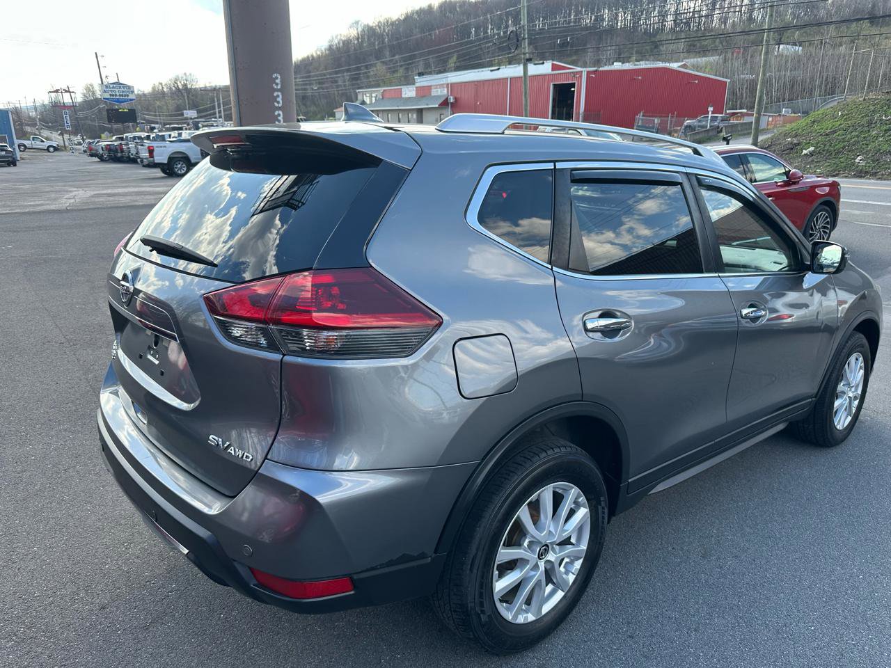 Used 2020 Nissan Rogue SV AWD/4WD image 22