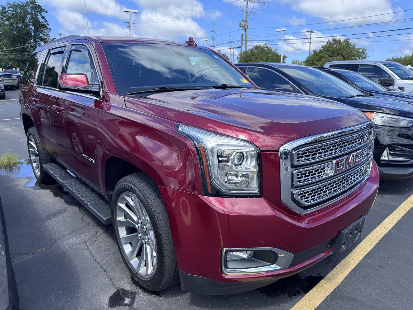 Used 2020 GMC Yukon SLE AWD/4WD image 3