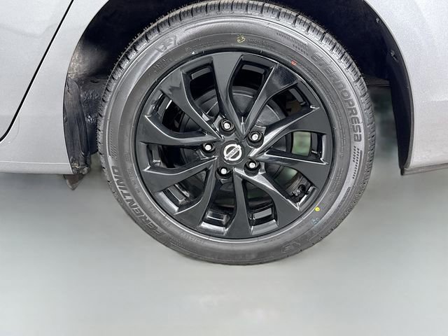Used 2018 Nissan Sentra S w/ S Midnight Style Package image 28