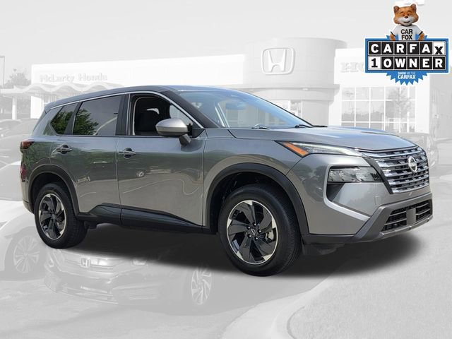 Used 2024 Nissan Rogue SV FWD image 4