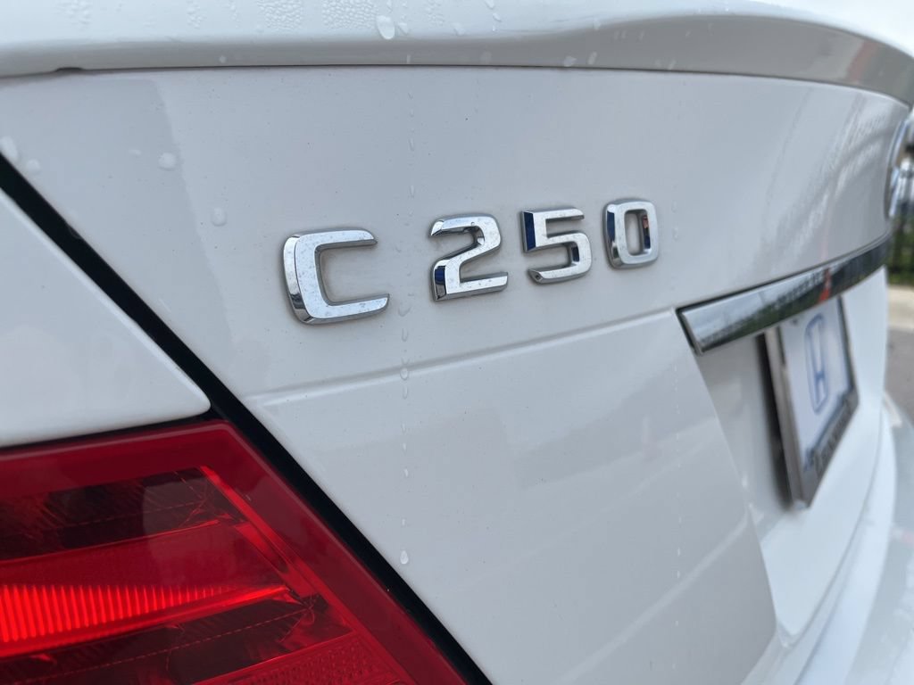 Used 2013 Mercedes-Benz C 250 Sedan image 8