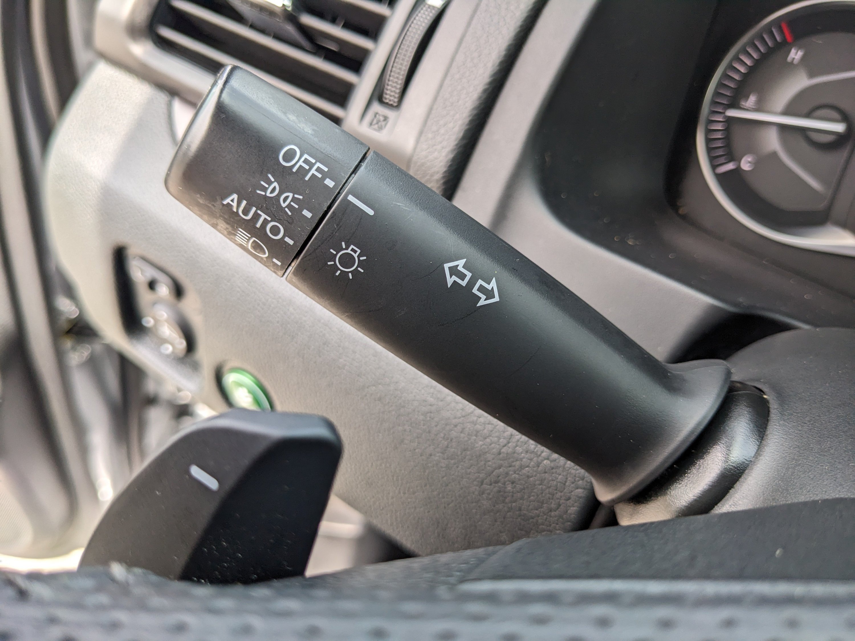 Used 2023 Honda Passport EX-L image 30