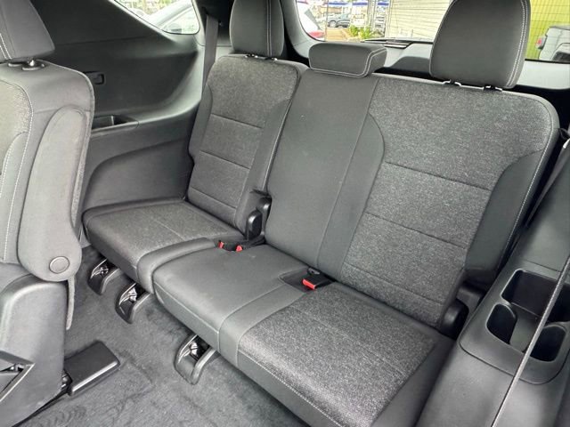 Used 2025 Chevrolet Traverse LT w/ Driver Confidence Package FWD image 21