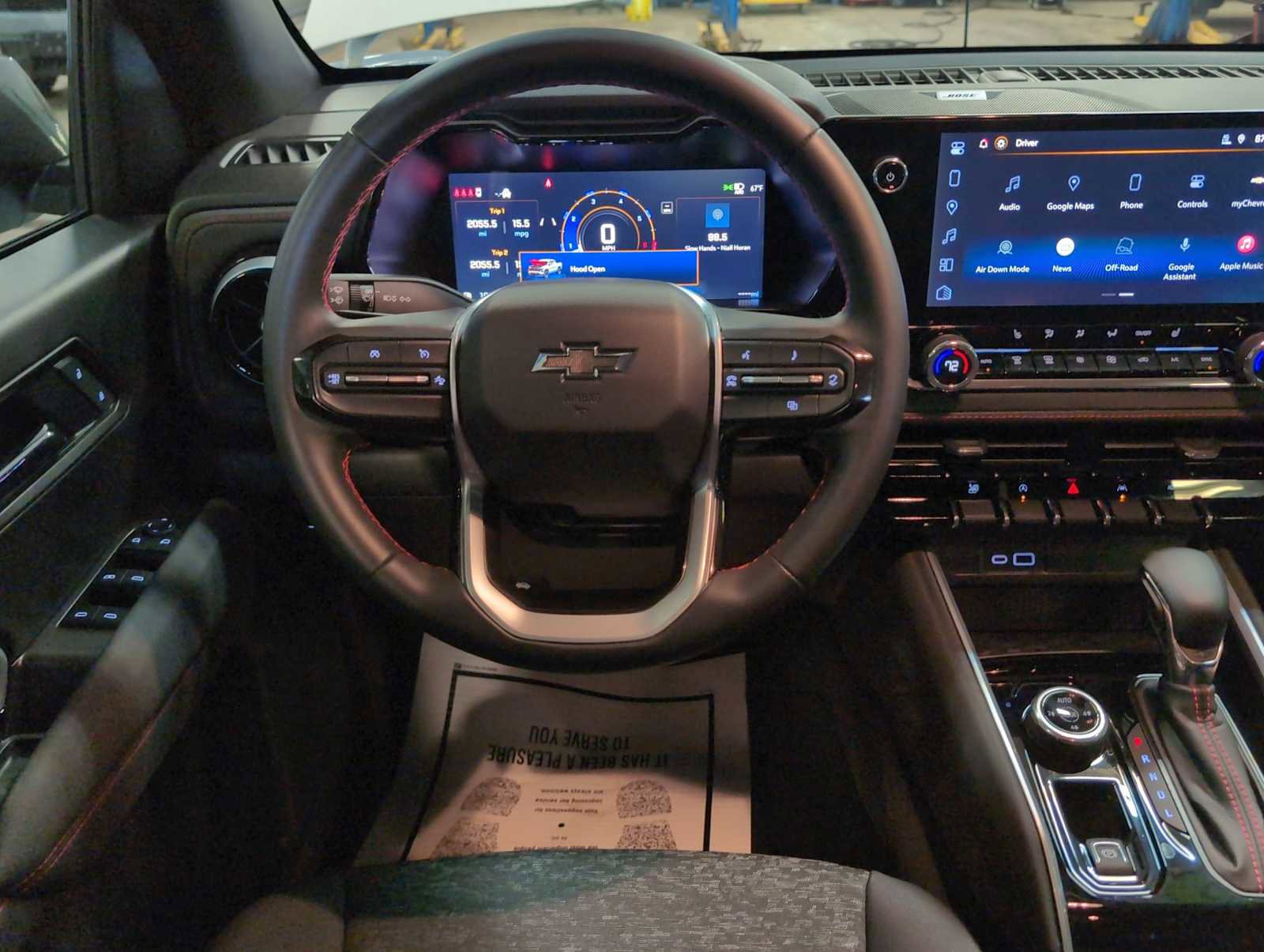 Used 2025 Chevrolet Colorado Z71 w/ Technology Package image 10