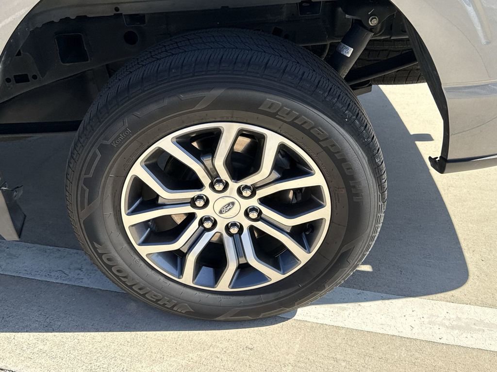 Used 2022 Ford F150 Lariat image 31