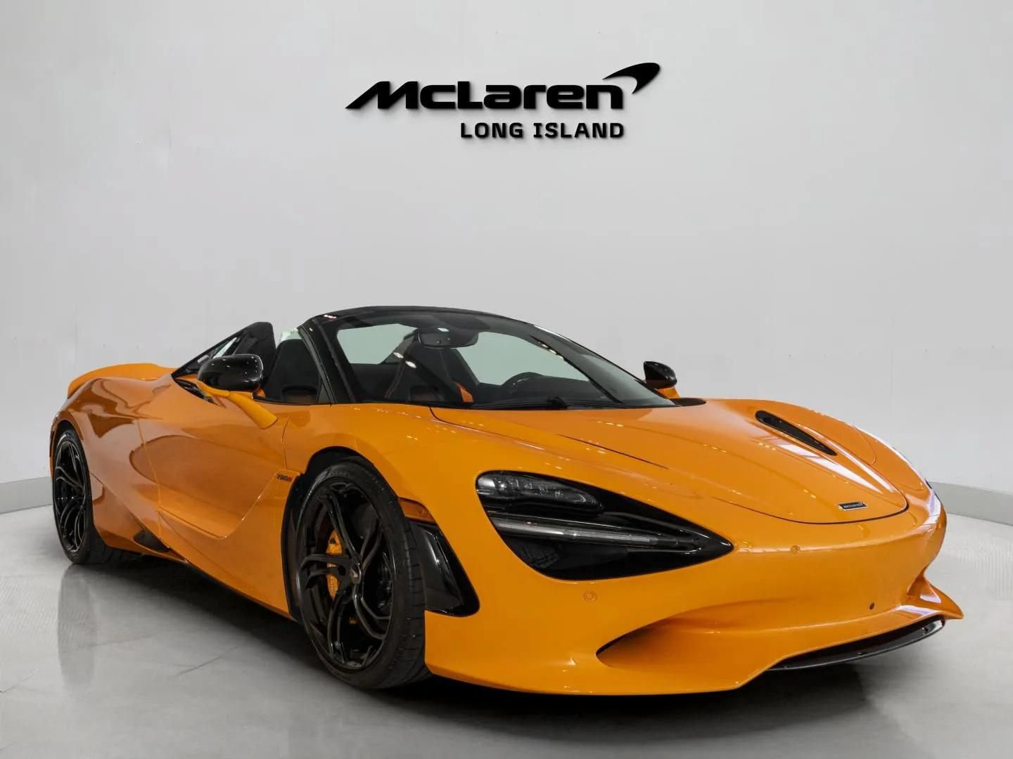 Used 2024 McLaren 750S Spider RWD image 4