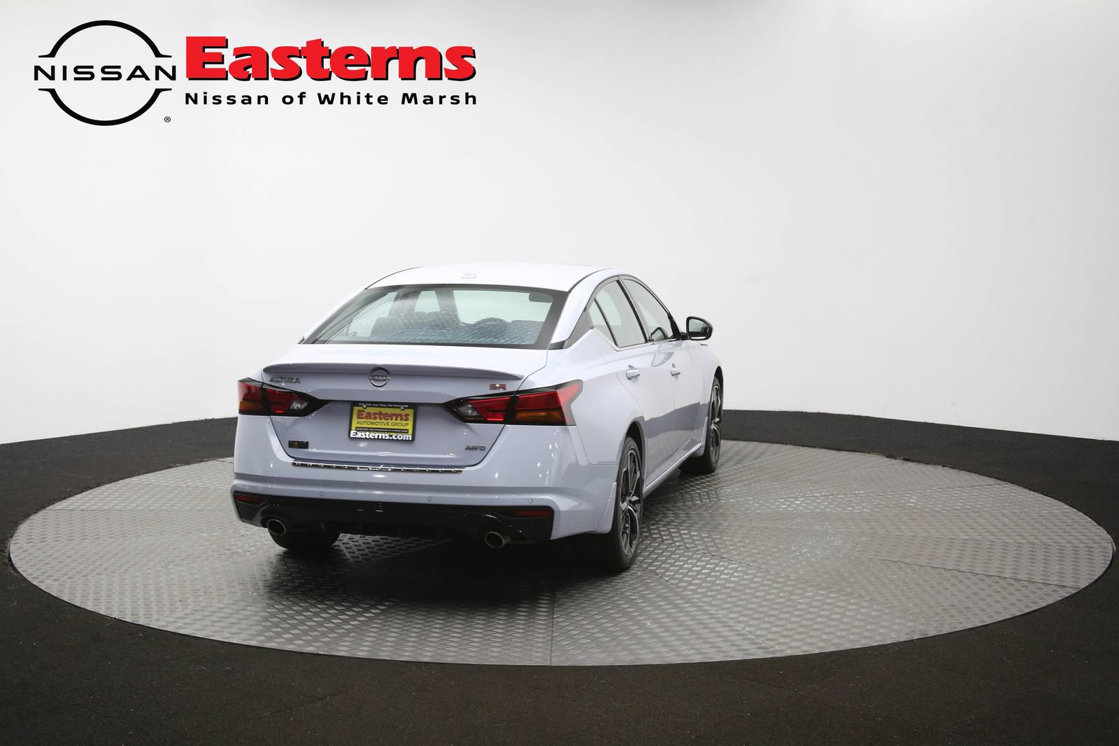 Used 2023 Nissan Altima 2.5 SR AWD/4WD image 37
