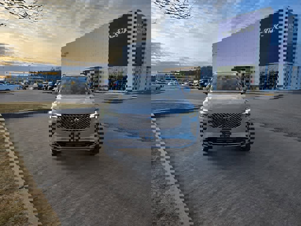 New 2026 Volvo XC90 T8 Ultra w/ Protection Package Premier image 3