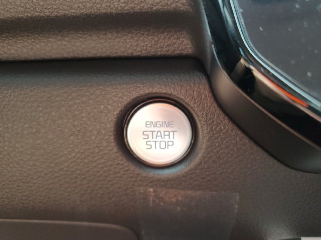 New 2027 Kia Carnival SX w/ Dark Edition Package FWD image 37