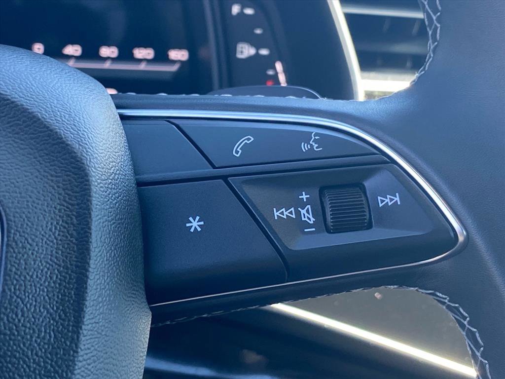 Used 2025 Audi Q7 3.0T Premium Plus image 9