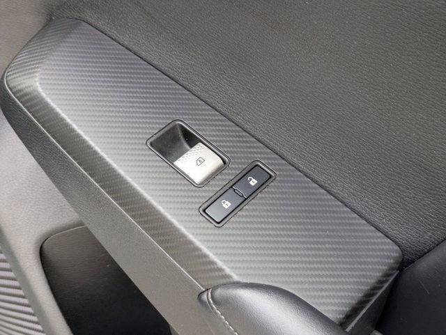 Used 2024 Mitsubishi Outlander SE Black Edition image 34