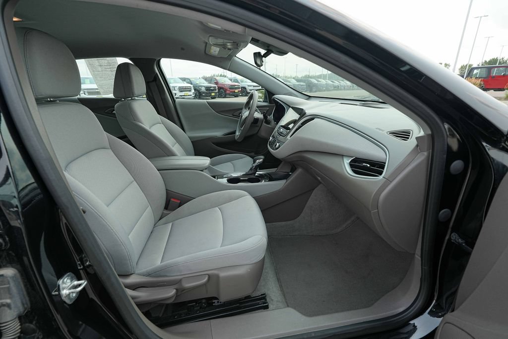 Used 2024 Chevrolet Malibu LT FWD image 20
