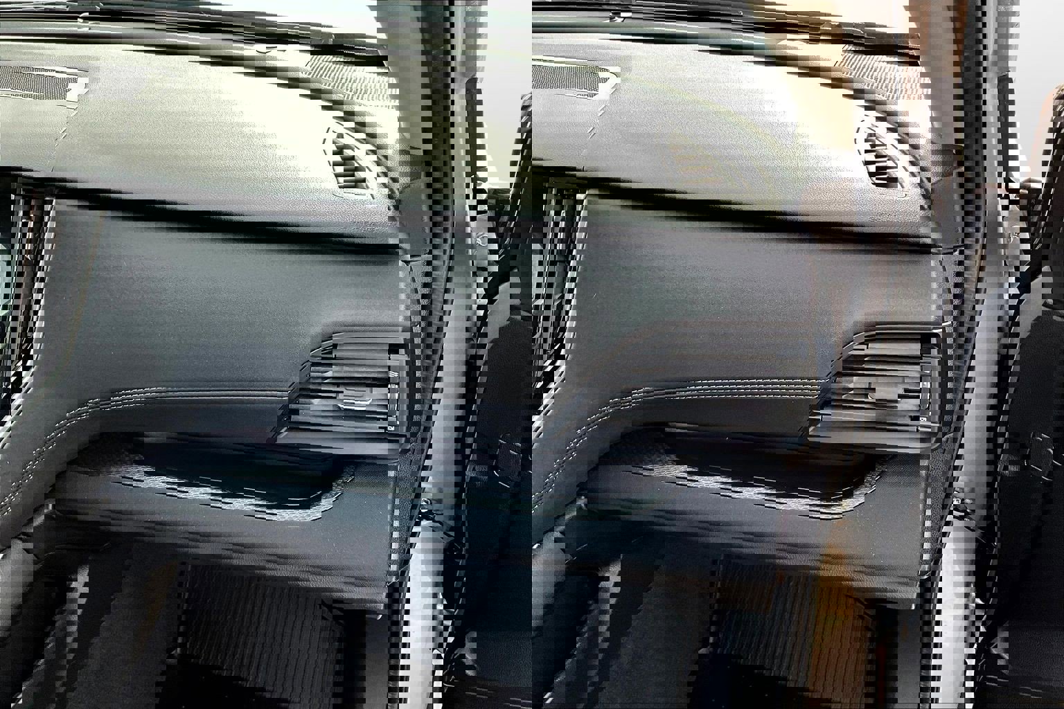 Used 2021 Subaru Outback Premium image 21