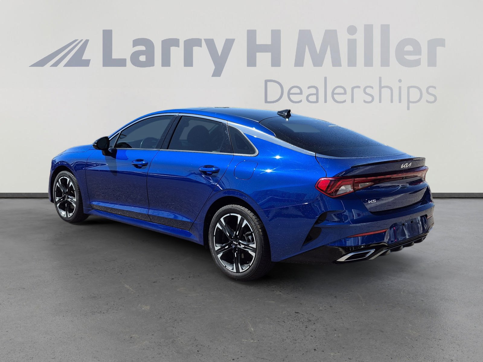 Used 2024 Kia K5 GT-Line image 3