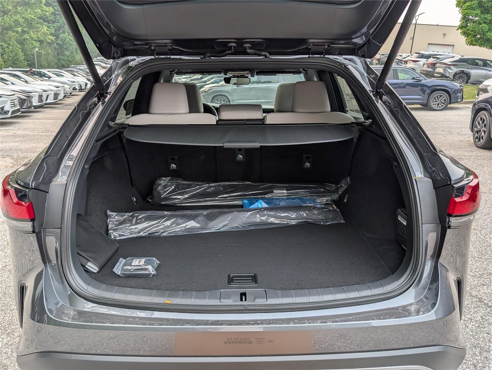 New 2026 Lexus RX 350 Premium w/ Accessory Package (Z1) AWD/4WD image 9
