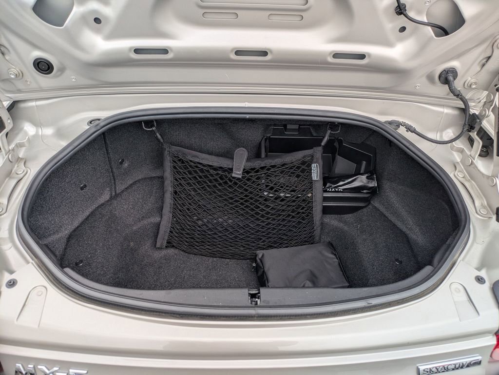 Used 2022 MAZDA MX-5 Miata RF Grand Touring RWD image 18