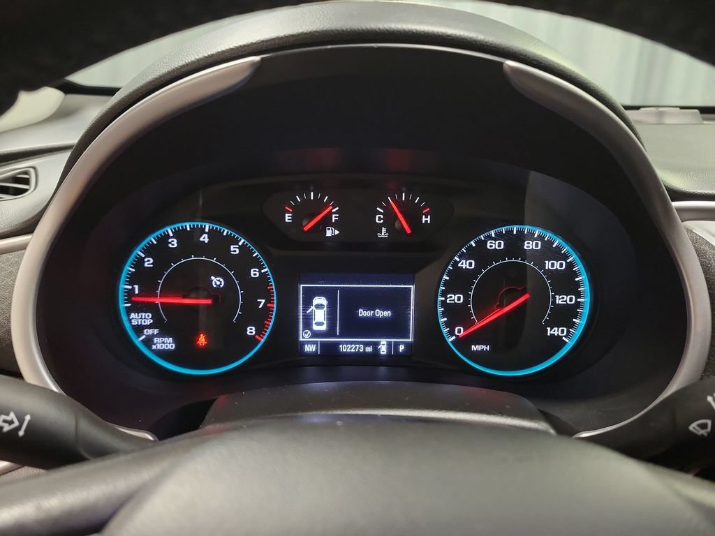 Used 2021 Chevrolet Malibu RS FWD image 23