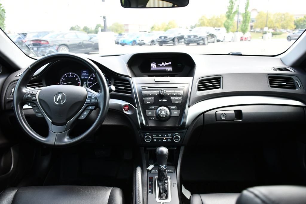Used 2017 Acura ILX FWD image 26