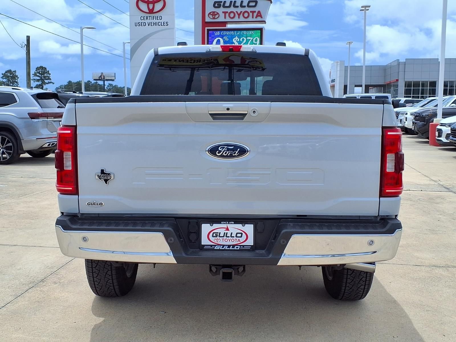 Used 2022 Ford F150 XLT w/ Equipment Group 302A High AWD/4WD image 7