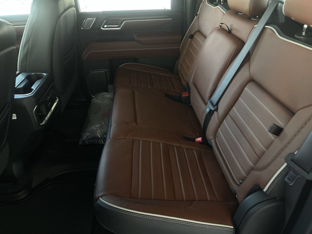 New 2026 GMC Sierra 3500 Denali Ultimate AWD/4WD image 25