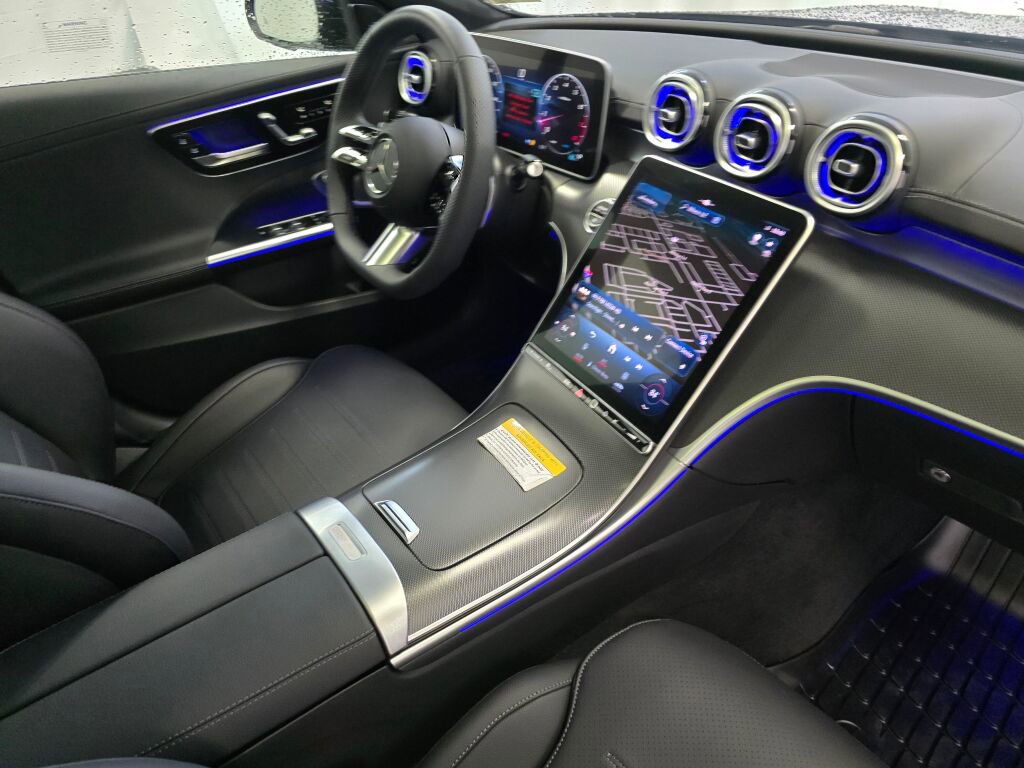 Used 2024 Mercedes-Benz C 300 4MATIC Sedan image 22