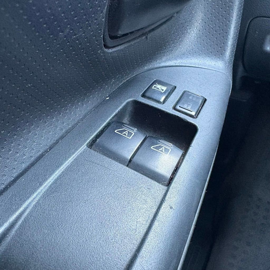 Used 2020 Nissan NV200 S w/ Back Door Glass Package image 24