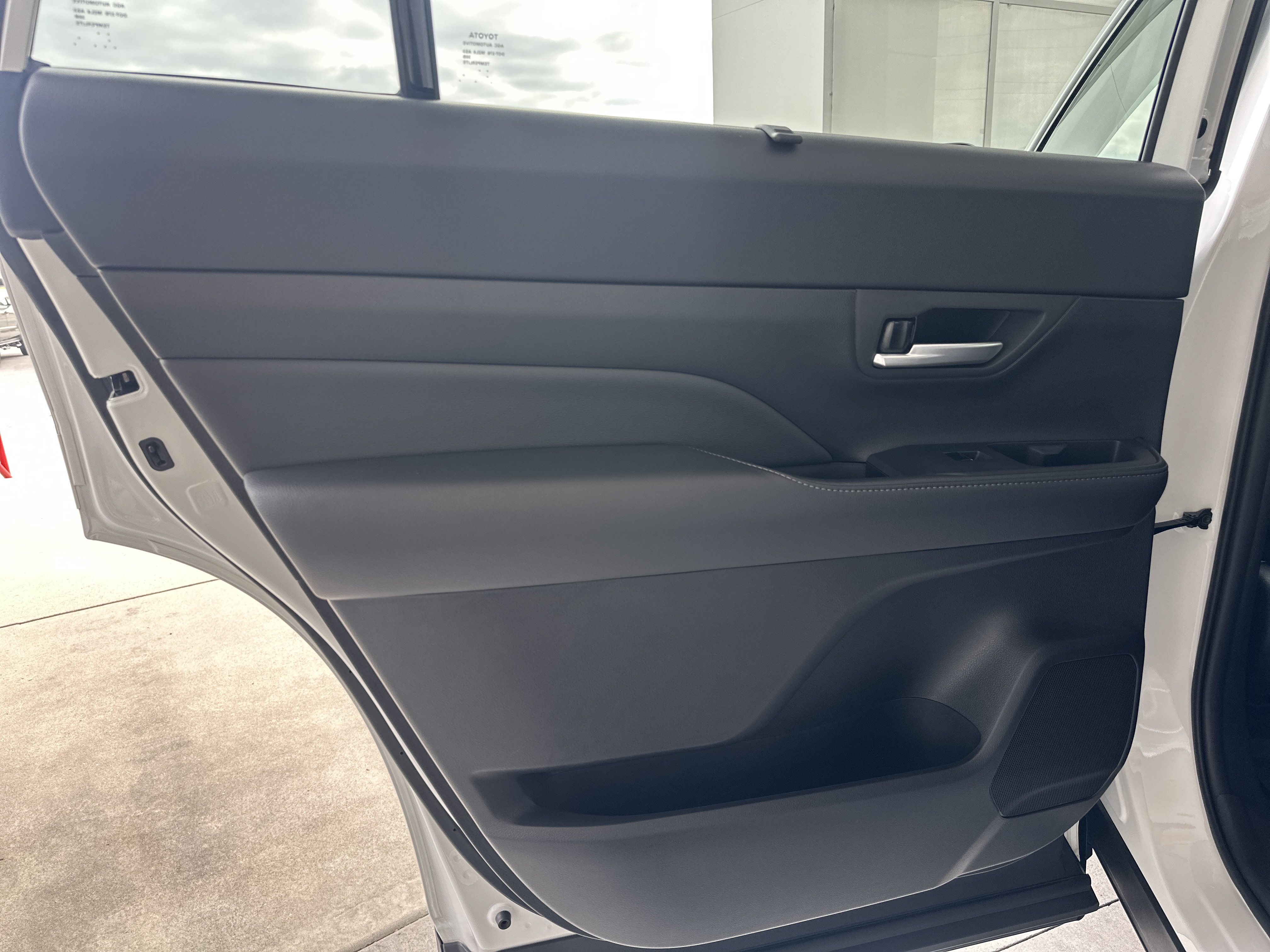 Certified 2024 Toyota Grand Highlander AWD image 20