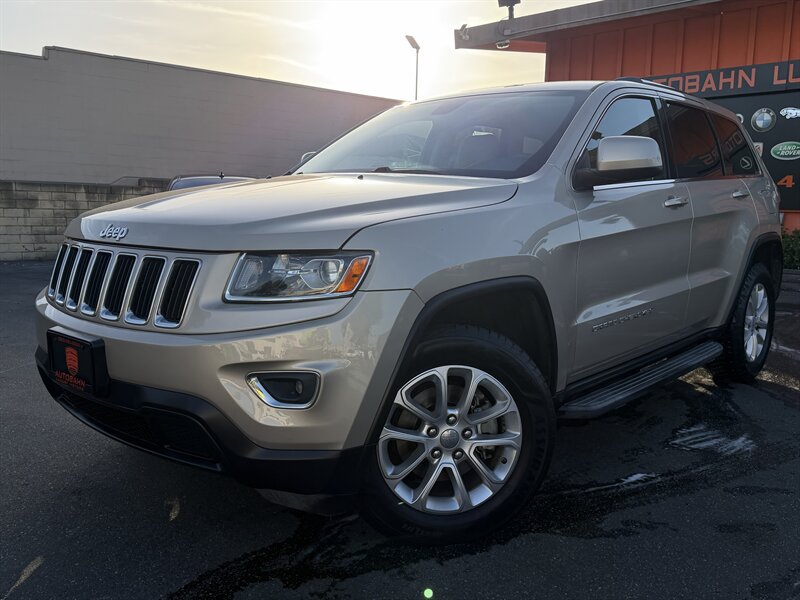 Used 2014 Jeep Grand Cherokee Laredo w/ Quick Order Package 23E RWD image 6