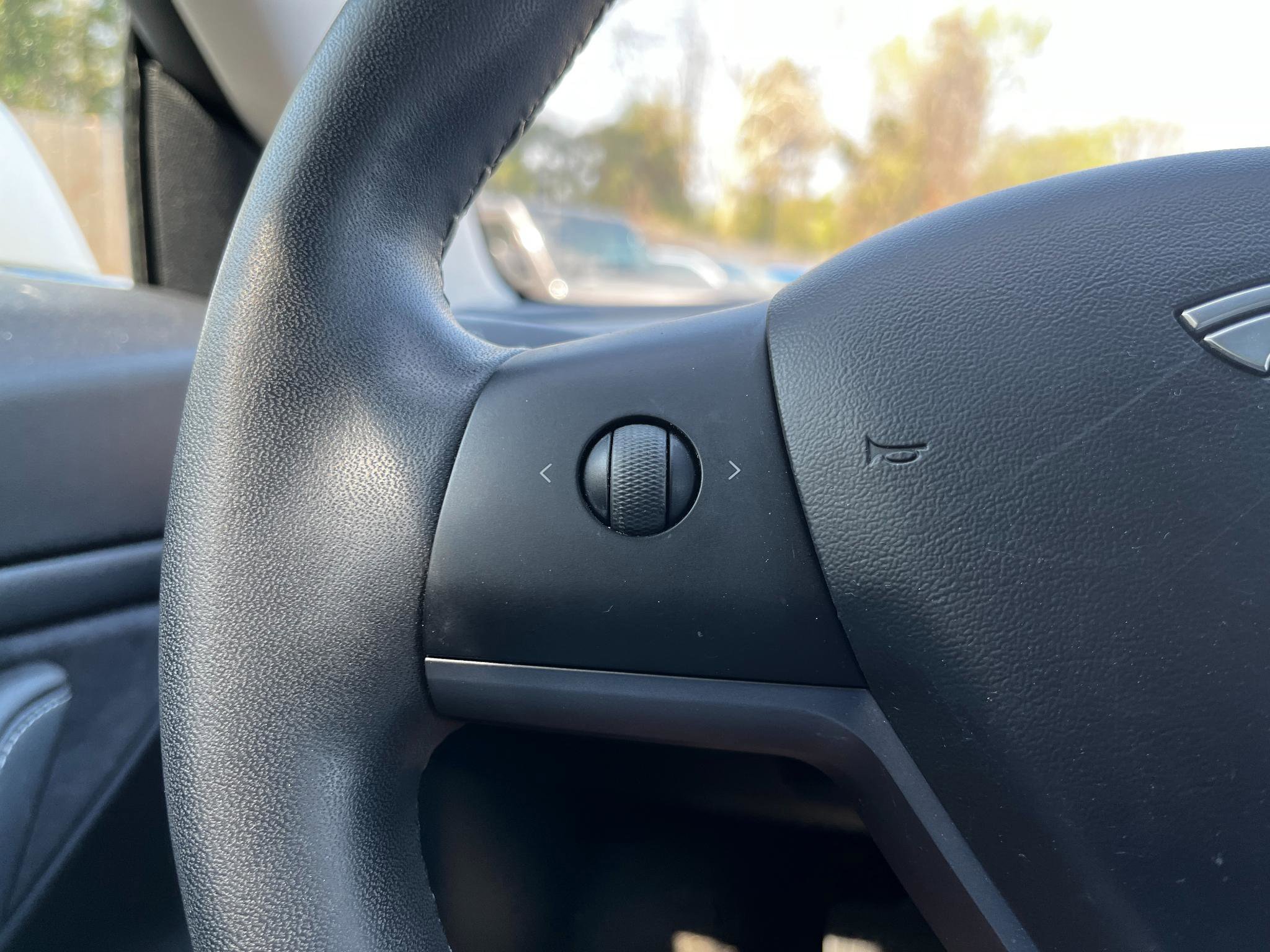 Used 2020 Tesla Model 3 Long Range image 31