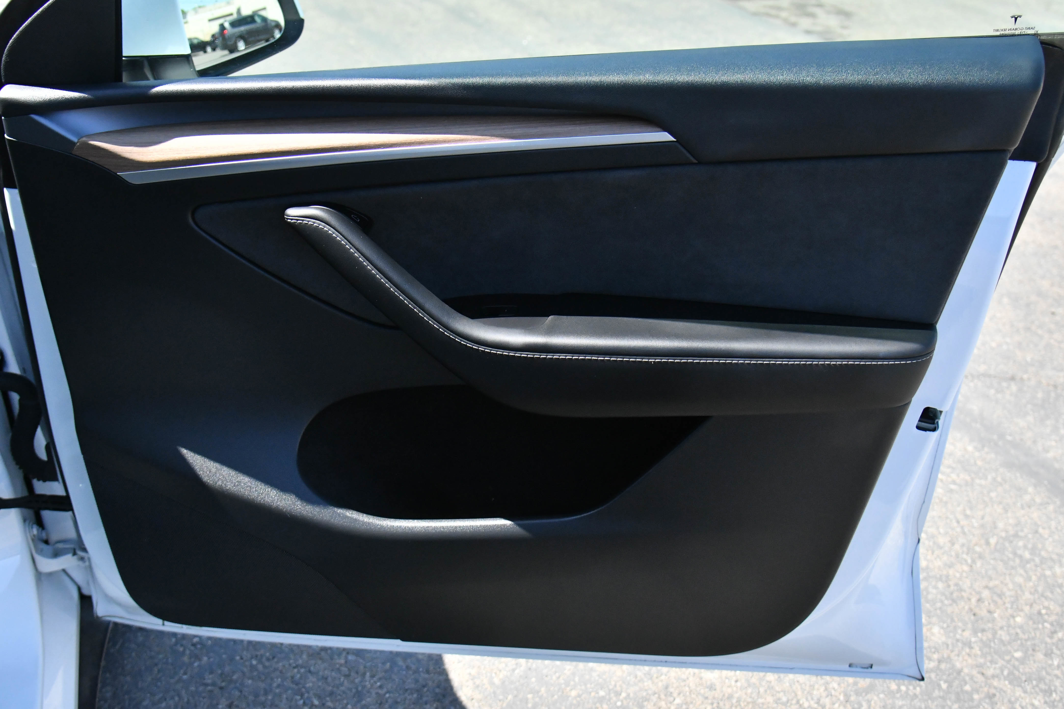 Used 2023 Tesla Model Y Long Range AWD/4WD image 44