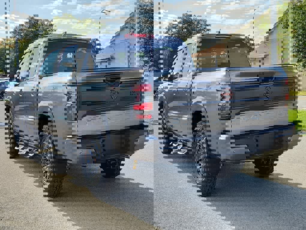 New 2026 Nissan Frontier PRO-4X w/ Pro-4x Convenience Package image 4