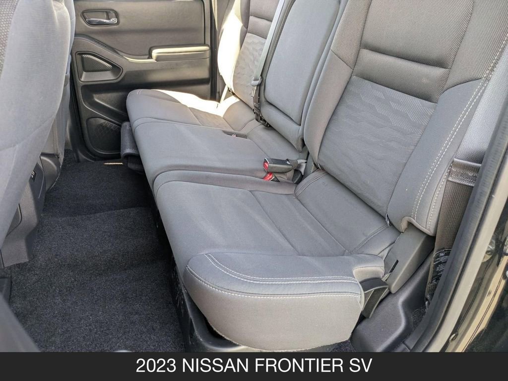 Used 2023 Nissan Frontier SV w/ Midnight Edition Package AWD/4WD image 16