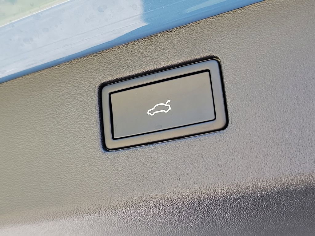 New 2026 Volkswagen Tiguan SEL R-Line image 7