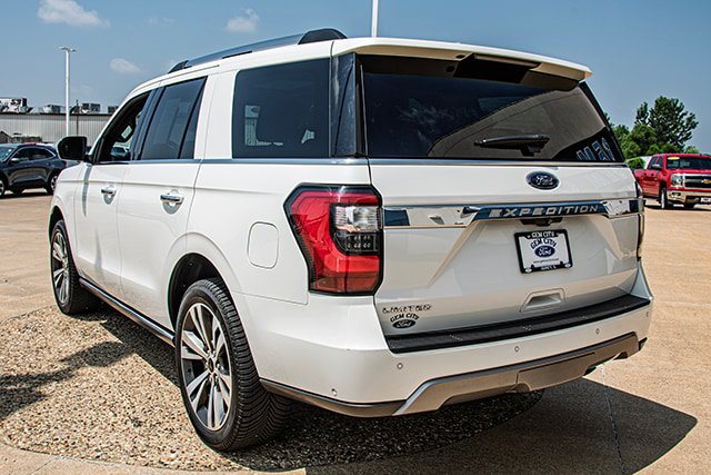 Used 2021 Ford Expedition Limited AWD/4WD image 3