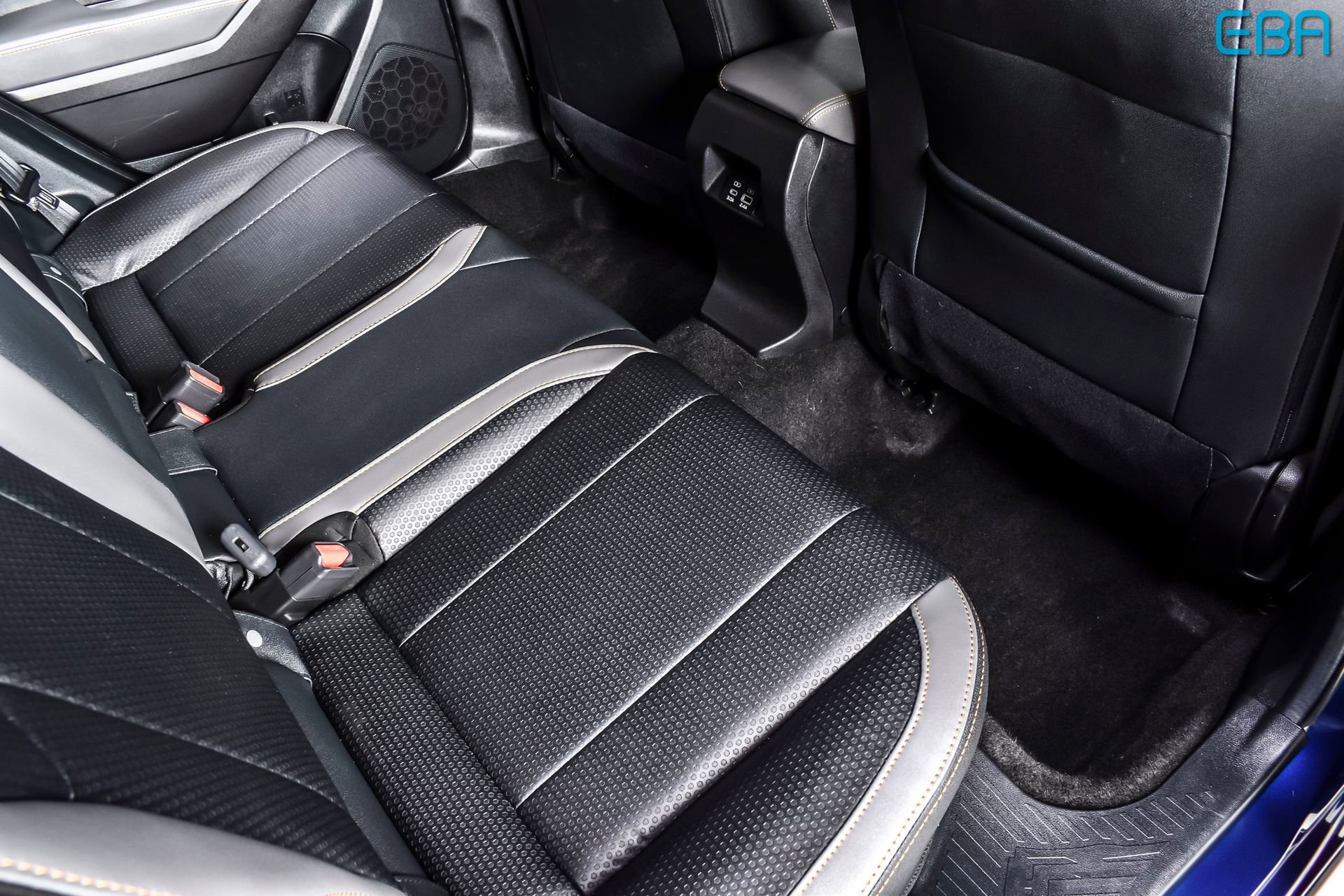 Used 2024 Subaru Crosstrek 2.5i Wilderness w/ Crosstrek Mirror Package image 22