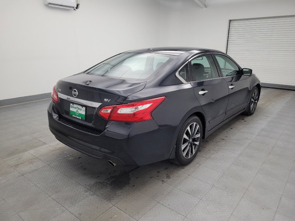 Used 2016 Nissan Altima 2.5 SV image 9