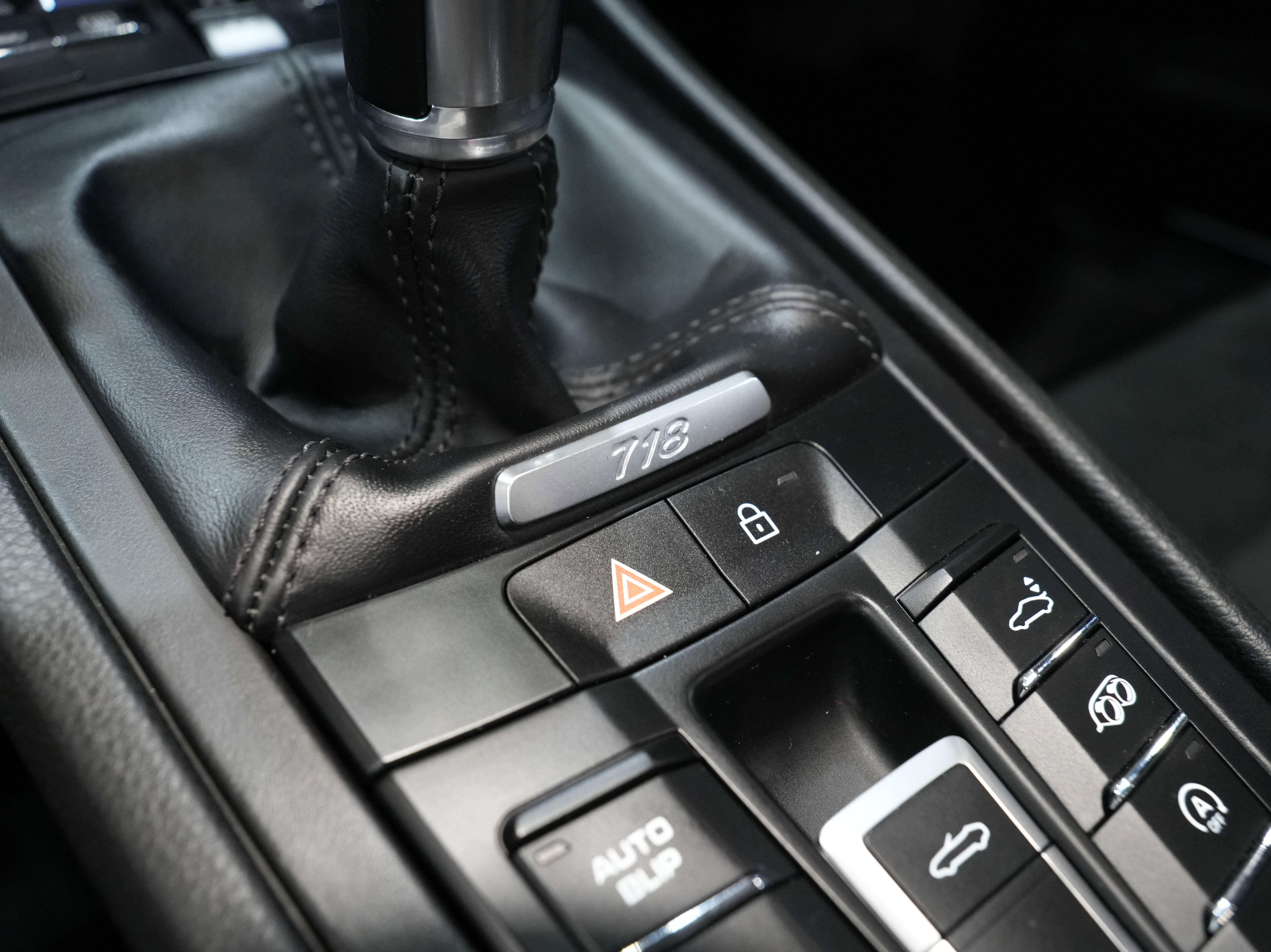 Used 2021 Porsche 718 Boxster Spyder image 44