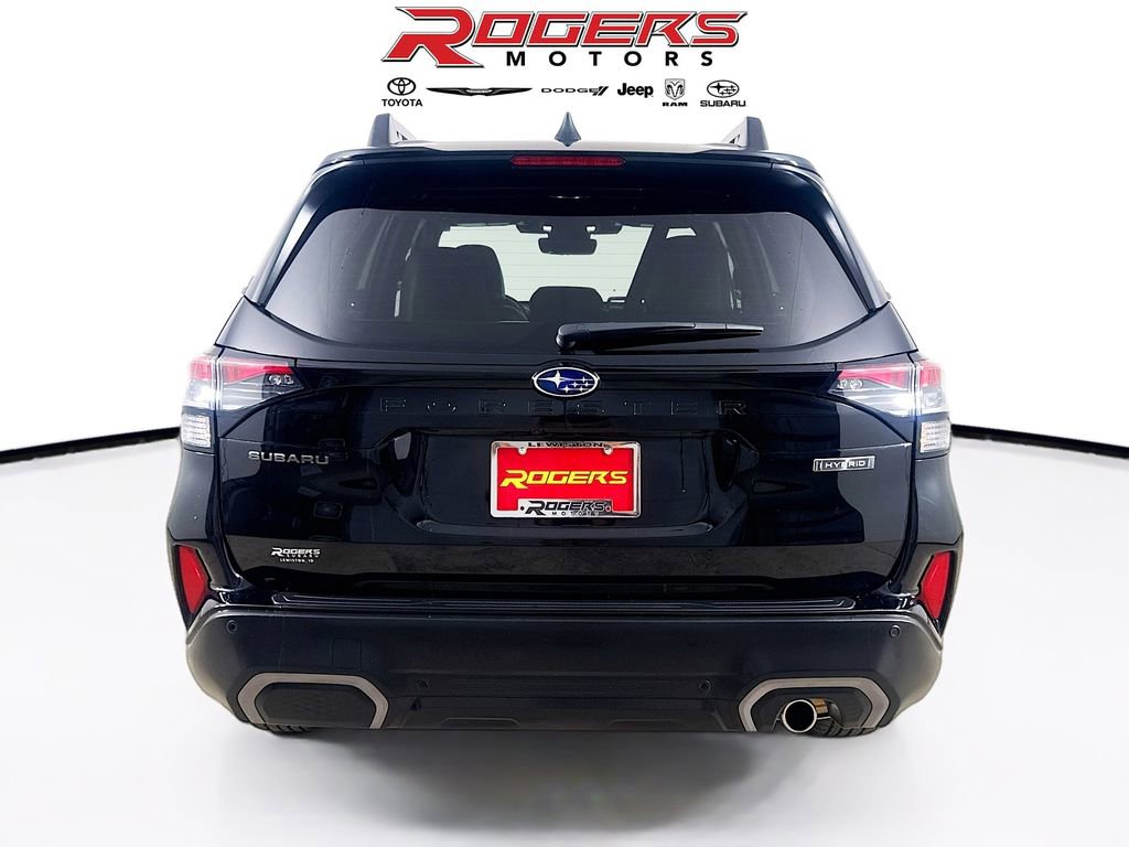 Certified 2025 Subaru Forester Limited w/ Popular Package AWD/4WD image 7